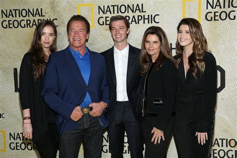 arnold schwarzenegger sons and daughters